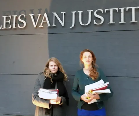 Eerste zitting in rechtszaak tegen Vlees.nl